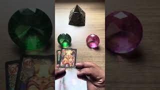 tarot responde o que vai te acontecer na sua vida  Tarot shorts tarot tarotdehoje [upl. by Kutzer]