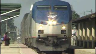 Amtrak Southwest Chief station stop in Galesburg Illinois [upl. by Elockcin763]