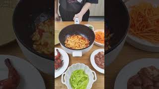 Multifunctional smart electric frying pan [upl. by Selemas509]