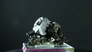 Ensemble de galène blende chalcopyrite et quartz provenance mine de Madan en Bulgarie Ref347 [upl. by Jessalin632]