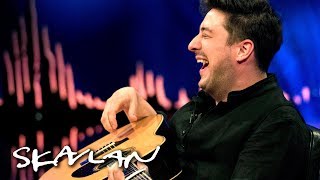 Mumford amp Sons demonstrate how they write songs  SVTTV 2Skavlan [upl. by Annabelle]