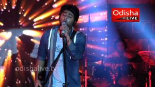 Arijit Singh Live  Milne Hai Mujhse Aai Aashiqui 2  XIMB Expressions 2013 [upl. by Herbert]