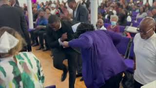 🔥 SUNDAY PRAISE BREAK w Bishop Hezekiah Walker 2024 [upl. by Wini]