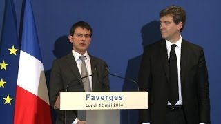 Révolution industrielle quotpas une minute à perdrequot dit Valls [upl. by Sevein243]