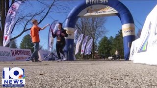 Hundreds gather for Blacksburg Classic 10 Miler and 5K race [upl. by Yule408]