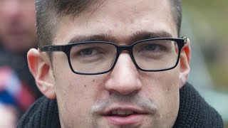 Identitäre Bewegung Erhält Rechtsextremist Martin Sellner ein Einreiseverbot [upl. by Latimore]