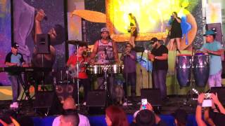 Pirulo y La Tribu en vivo desde Ponce 2015 Crema Crema Melaza Pura [upl. by Adhamh]