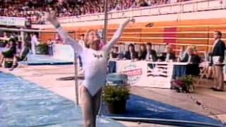 Amanda Borden  Uneven Bars  1992 PharMor US Championships  Women [upl. by Lemmor]