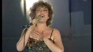 Corina Chiriac  Vino iubire inapoi Live  Mamaia87 [upl. by Zetnod]