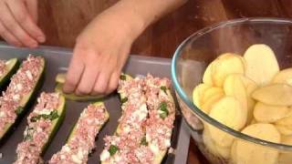 Zucchini aus dem Ofen  Backrezept von Betty Bossi [upl. by Jd415]