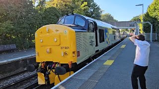 37901 quotMirrlees Pioneerquot amp 700706 Thameslink unit passing Chertsey [upl. by Graniah506]