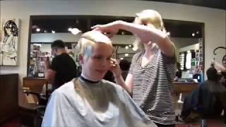 Getting a pixiecut hairstyle in Portland Barbershop  Bishops on Hawthrone [upl. by Letch]