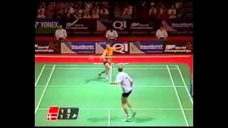 Highlight Badminton Xia Xuan Ze vs Kenneth Jonassen World Championship 2003 22 [upl. by Eeryn798]