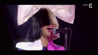 Sia en Live avec quotAlivequot  C à vous  09122015 [upl. by Matthiew]