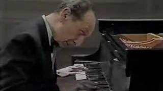 HOROWITZ AT CARNEGIE HALL 4Scarlatti Sonata in E amp G [upl. by Byrle173]