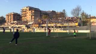 Il tifo Crociato per VCastelfrancoParma Calcio 1913quotConquista la vittoria conquistala per noi [upl. by Aicertap166]