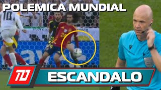 ¡ESCANDALO MUNDIAL NO ES LA COPA AMERICA EN LA EUROCOPA ARBITRO BENEFICIA A LA SELECCIÓN ESPAÑOLA [upl. by Jasisa]