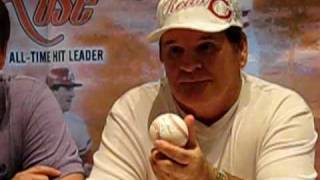 Pete Rose signing autographs for cash quotSAD SITUATION quot [upl. by Lion]