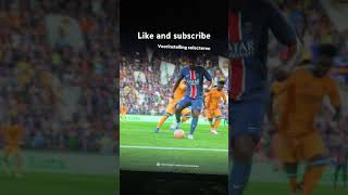 Isak gooit een paar leuke actiesforyou clips football fifaclips fifa soccer music [upl. by Strickman]