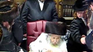 Hrhquotk MTosh Shlita Feering Tish by Shalish Sidas [upl. by Niveb]