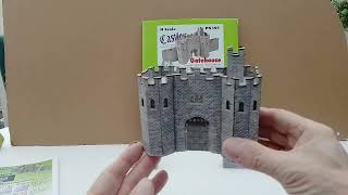 Metcalfe Castle Gatehouse review and building guide Something a bit different on a model railway [upl. by Burt]