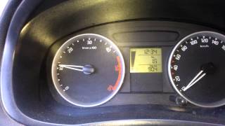 Skoda Roomster 14TDI 18°С cold start diesel [upl. by Anastice501]