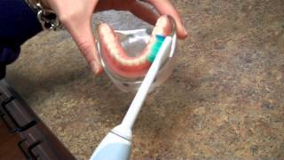 How to Use an Electric Toothbrush [upl. by Dowell]