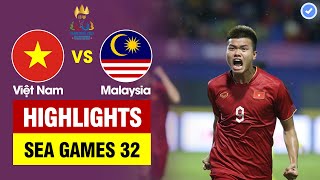 Highlights Việt Nam vs Malaysia Dàn sao VN bay cao rực rỡ khiến Malay cay cú chơi xấu nhận 2 thẻ đỏ [upl. by Marolda]