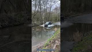 VW Tiguan water splash beanford [upl. by Nerej]