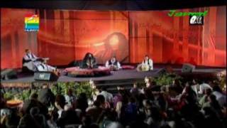 Dama Dam Mast Qalandar  Abida Parveen Live [upl. by Divadleahcim637]