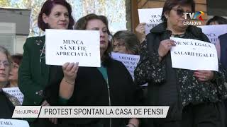 PROTEST SPONTAN LA CASA DE PENSII [upl. by Diane829]