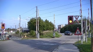 Spoorwegovergang Sankt Pölten A  Railroad crossing  Bahnübergang [upl. by Aneahs827]