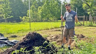 SUPER EASY COMPOSTING No Rules Just COMPOST [upl. by Hardan245]