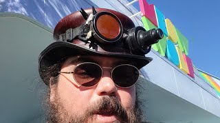 I took my Godchild to Meow Wolf Grapevine the real unreal for Christmas meowwolf fun [upl. by Nalyorf]