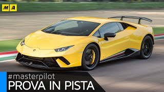 Lamborghini Huracan Performante  La più veloce è lei [upl. by Oramug429]