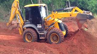 JCB 4CX Trabalhando na Desagregação de Cascalho Parte II [upl. by Sidonnie542]