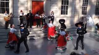 Jarabe Tapatío  Calpulli Mexican Dance Company and Mariachi Flor de Toloache [upl. by Yelwar]