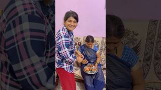 Train waali chaat khalo 🤤 vlog 38 minivlog trending [upl. by Barrus]