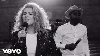 Tori Kelly  Help Us To Love ft The HamilTones Live ft The HamilTones [upl. by Hurleigh]