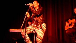 Amel Bent  Délit live Showcase Voltage [upl. by Ettevey]