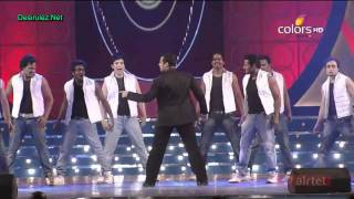 Salman Khans Peformance and Speech at Umang 2012 HD Video [upl. by Noyes]