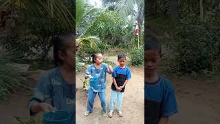 Aletha nyanyi abiew malah disiram shorts beranda fyp [upl. by Nishom161]