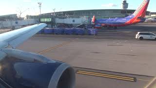 Delta A320 takeoff from New York LGA [upl. by Hukill]