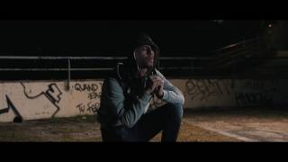 YL  Insomnia Clip Officiel [upl. by Adranoel715]