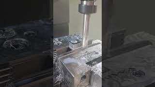 R200 thread milling machine cncmilling machining cnc milling cnclathe precisionmachining [upl. by Eikceb968]