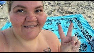 FACCIO LE TRECCINE IN SPIAGGIA E SERATINA FUORI VLOG LUNEDÌ 27 AGOSTO 2018 [upl. by Yrreb100]