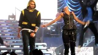 Rihanna amp Chris Brown  UmbrellaCinderella Sydney Concert [upl. by Nnywg]