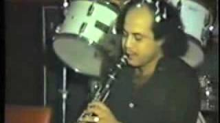 BASILAKIS SALEAS 1987  SUTKA LIVE  video [upl. by Anivid578]