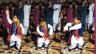 Dhol Player Waseem Talagangi vs Little Kid amazing dance must watch till the end [upl. by Lonna759]