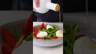 🍓🧀 Salade fraises et mozzarella 🥗 recette salade fraises mozzarella été fraîcheur healthy [upl. by Calica]